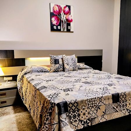 Apartamento El Rincon Del Parque Baena Luaran gambar